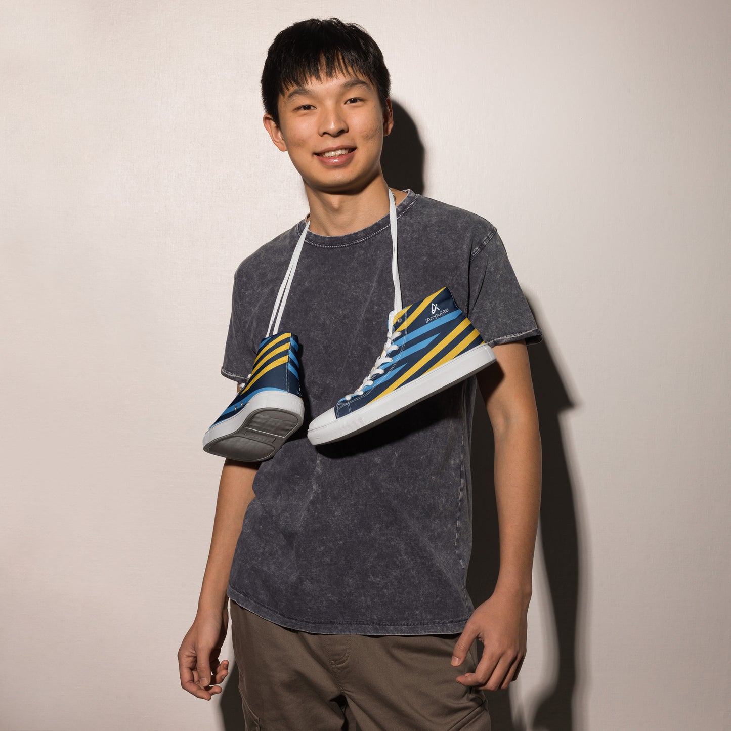 Sapatos masculinos de lona de cano alto iAmputee Streetwear